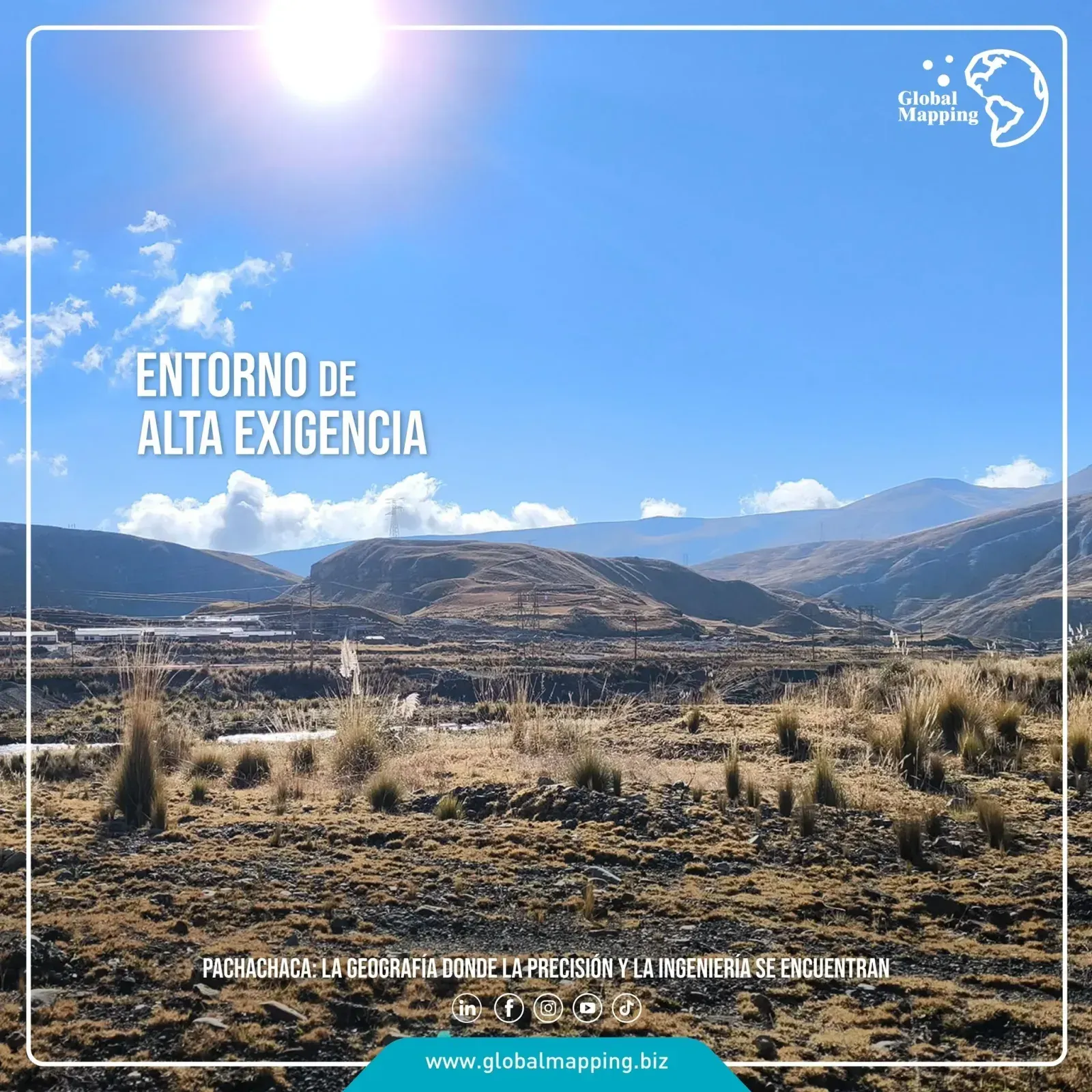 Altiplano de Pachachaca con pajonal de ichu, lomas pardas y torres de alta tensión, con el equipo operando un dron LiDAR bajo cielo azul