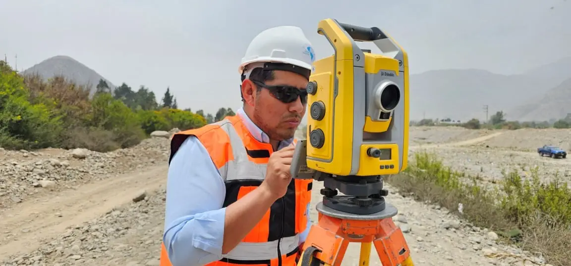 Topografía_Equipamiento