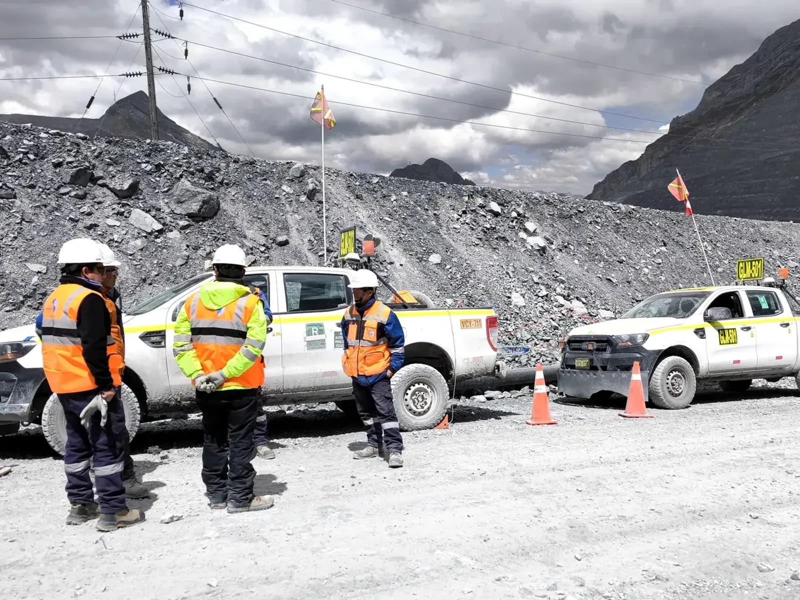 Verificación independiente de un punto de control en campo